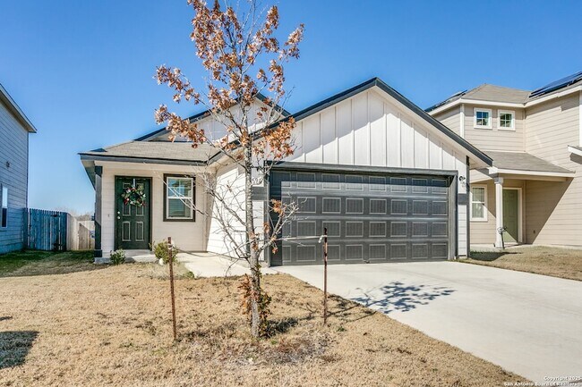Foto del edificio - 5911 Bluestem Wy