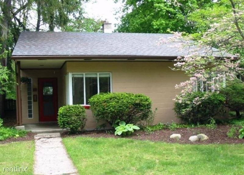 Primary Photo - 2 br, 1 bath House - 803 Barton Dr