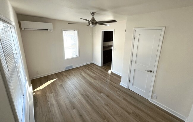 Building Photo - Park House Apartments