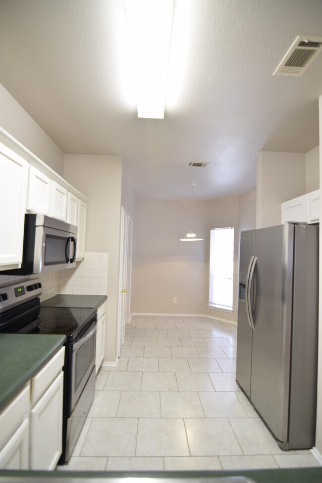 Foto del edificio - 4405 Kit Carson Trail