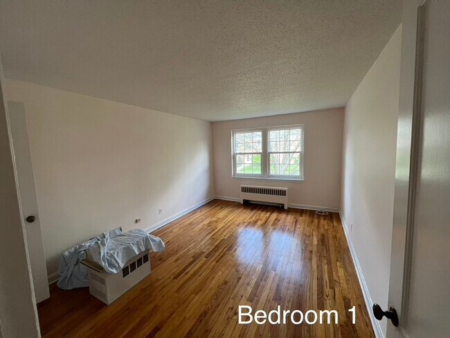 Bedroom 1 - 31 Arnold Way