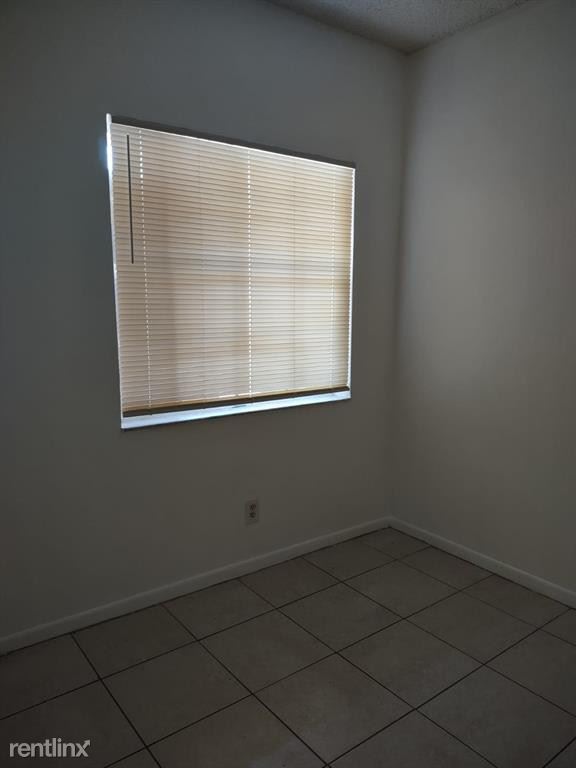 Building Photo - 2 br, 2 bath House - 601 Cypress Lake Blvd H