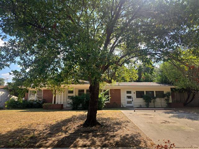 Foto del edificio - 6200 Windermere Pl