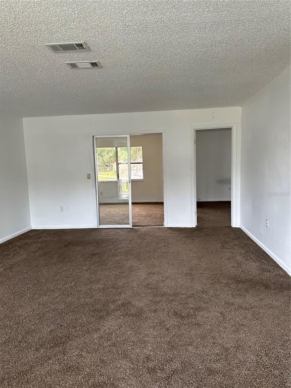 Building Photo - 8961 SE 89th St