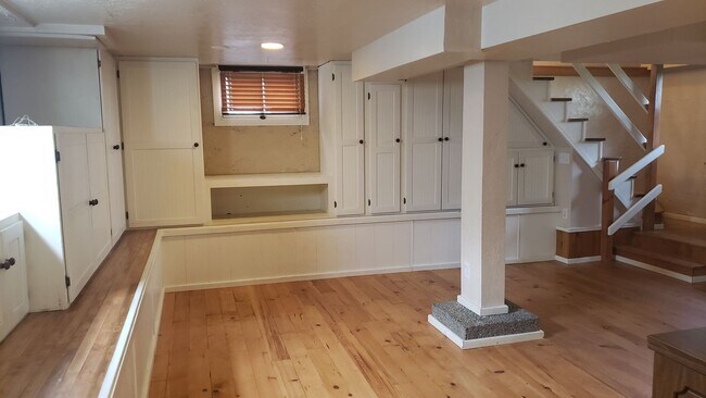 Foto del edificio - North-end quite craftsman home