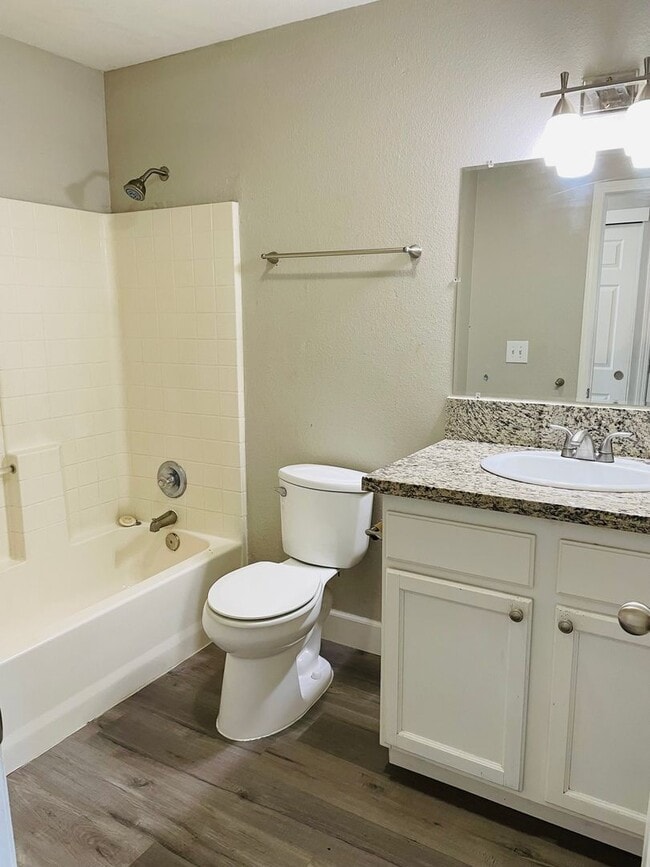 Building Photo - 10320 Birmingham Way