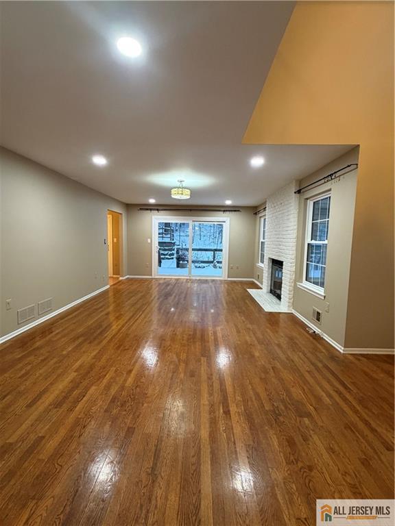 Foto del edificio - 41 Manor Dr