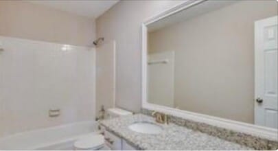 Building Photo - 15827 Roxton Ridge Dr