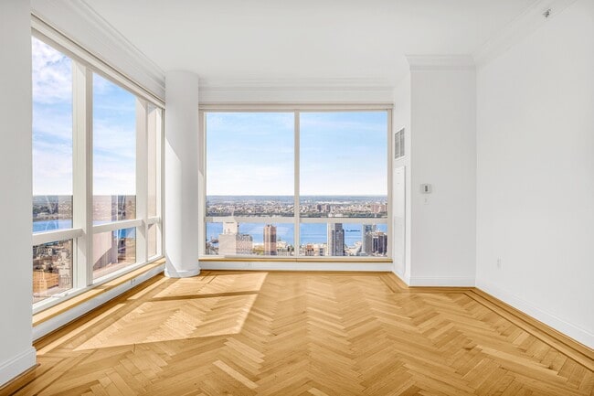 Building Photo - 230 W 56th St