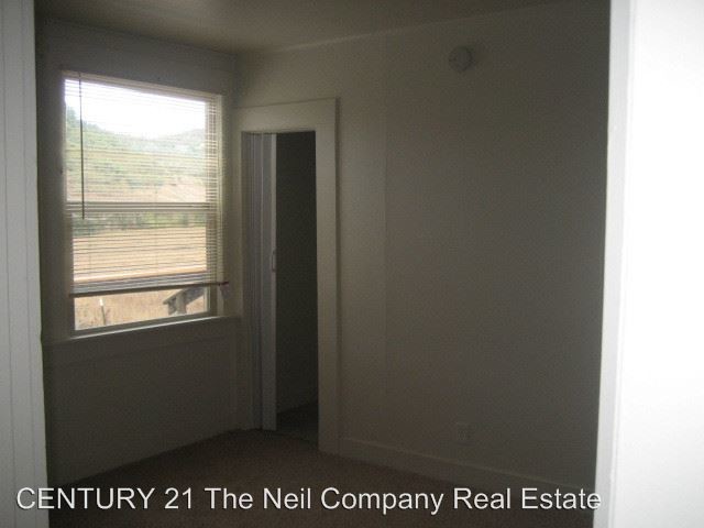 2 br, 1 bath house - 333 kester rd - house for rent in