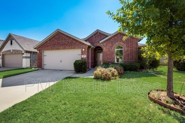 Foto del edificio - 2404 Sun Creek Dr