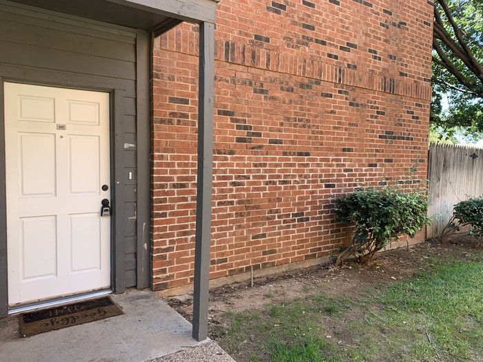 Primary Photo - newly renovated 1 bed 1 bath downstairs condo