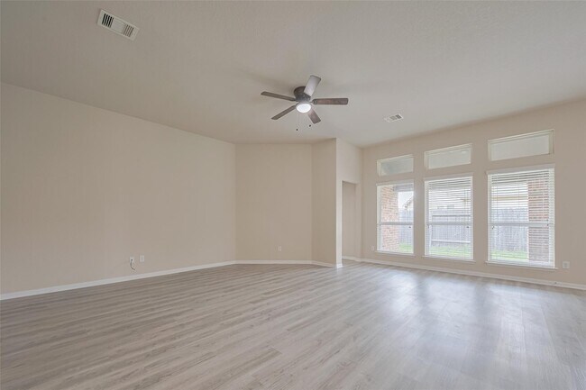 Building Photo - 3423 Single Ridge Way