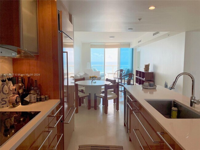 Building Photo - 3801 Collins Ave