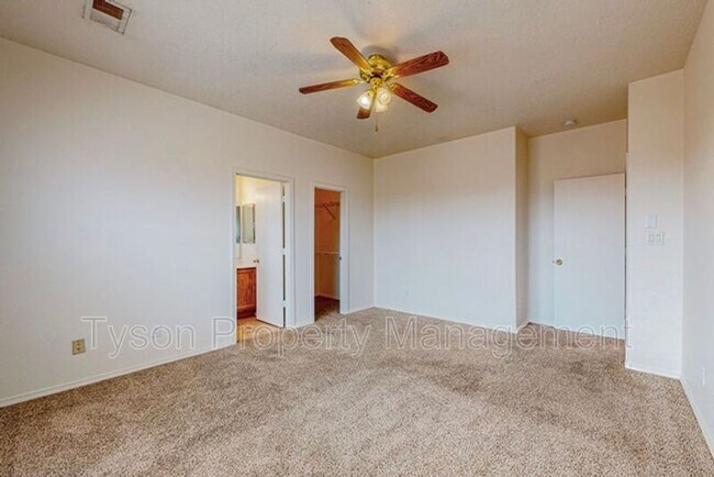 Building Photo - 3132 Mata Ortiz Dr SW