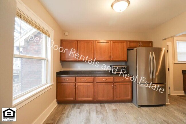 Foto del edificio - 1420 Garfield St