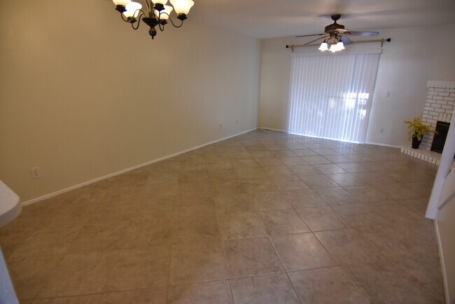 Foto del edificio - WINTER PARK: Sandlewood Creek Community