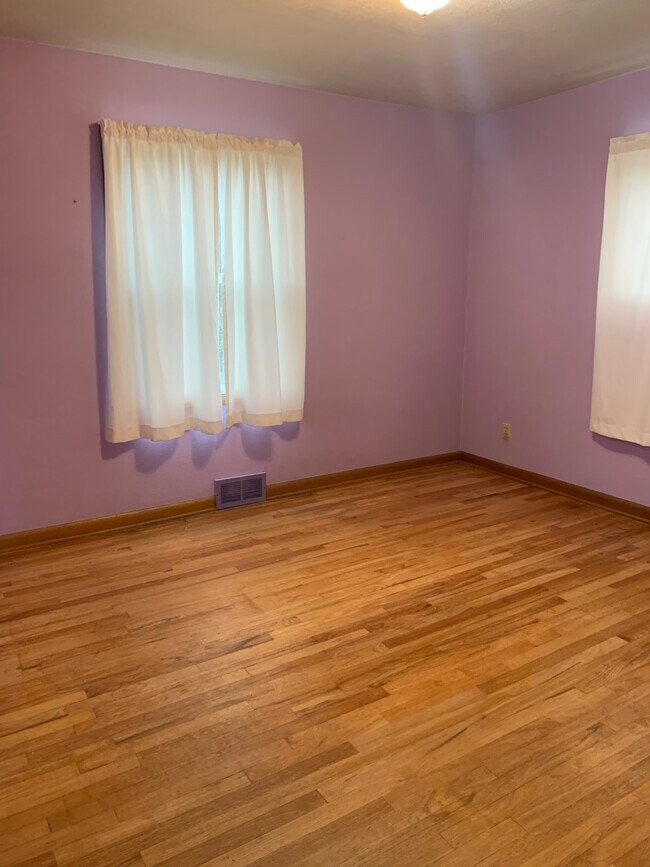 Foto del edificio - 2903 W Summit Blvd