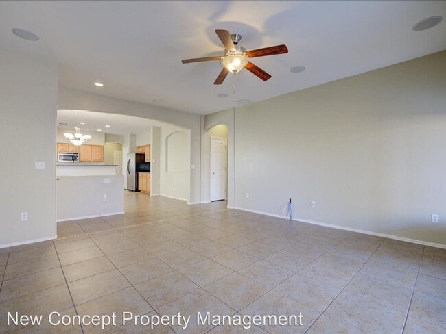 Foto del edificio - 3 br, 2 bath House - 7573 E. Majestic Palm...