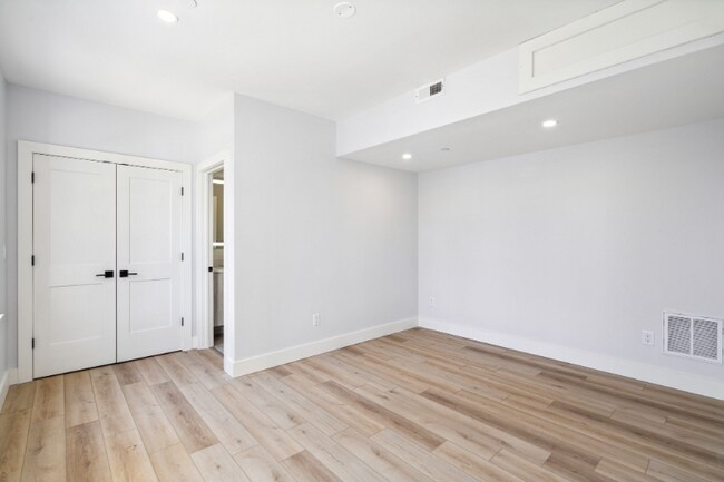 Foto del edificio - 3439 Lancaster Ave