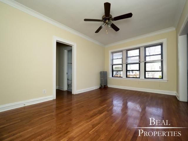 Foto principal - 0 bedroom in CHICAGO IL 60640