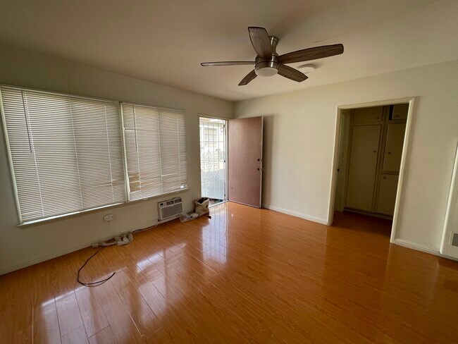 Foto del edificio - 520 N 4th St