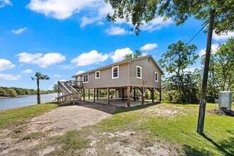 Building Photo - 6909 County Rd 203