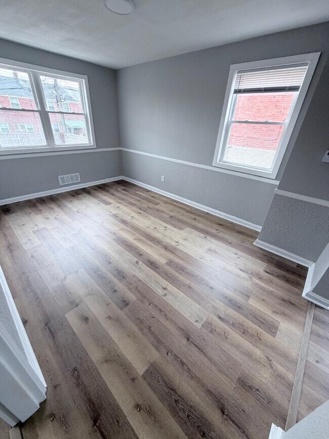 Building Photo - 5425 Whitlock Rd