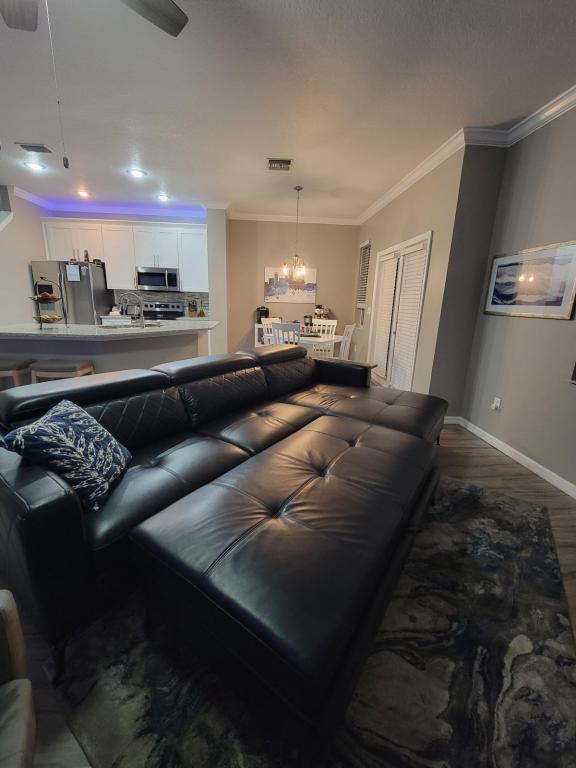 Building Photo - 7451 Arlington Grove Cir