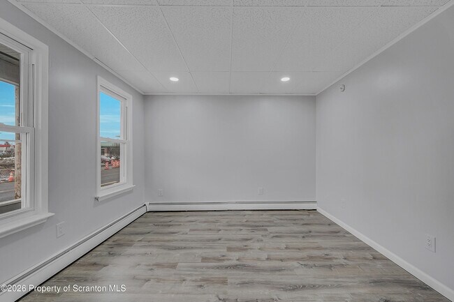 Foto del edificio - 8 Green Ridge St