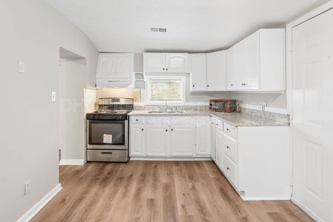 Foto del edificio - 1435 Lynford Dr SW