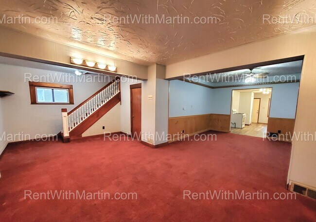 Foto del edificio - FOR RENT- Lovely 3 bedroom home on the Wes...