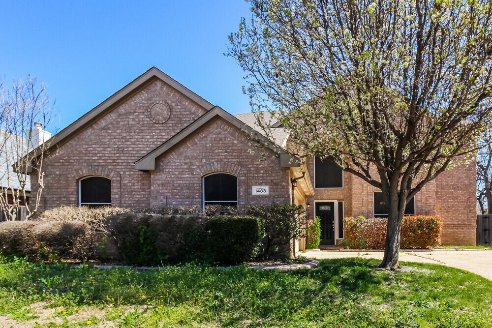 Foto principal - 1483 Applewood Dr