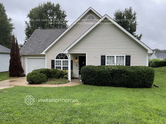 Building Photo - 915 Jordans Pond Ln