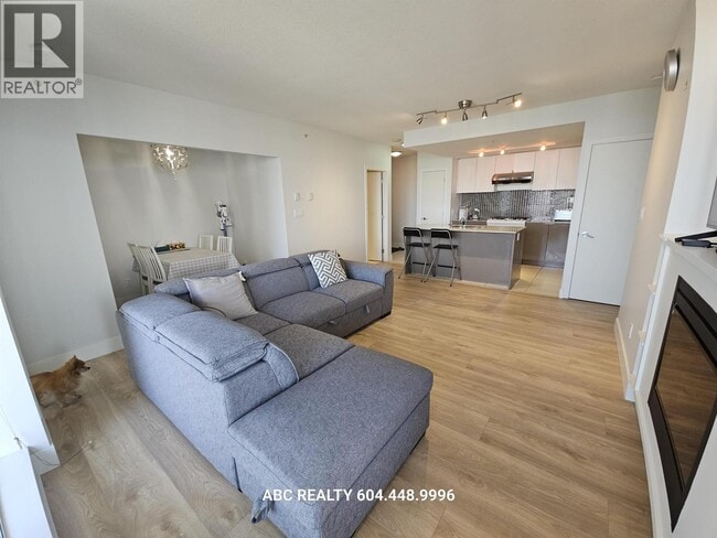Photo du bâtiment - 4808-4808 Hazel St