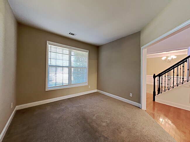 Building Photo - 758 York View Drive