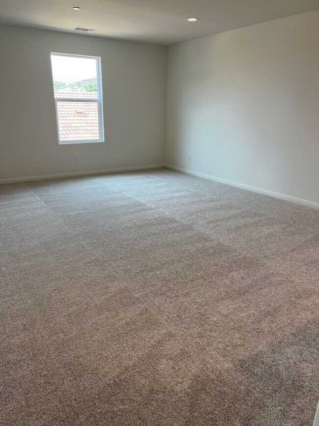 Foto del edificio - 28328 Digger Ln