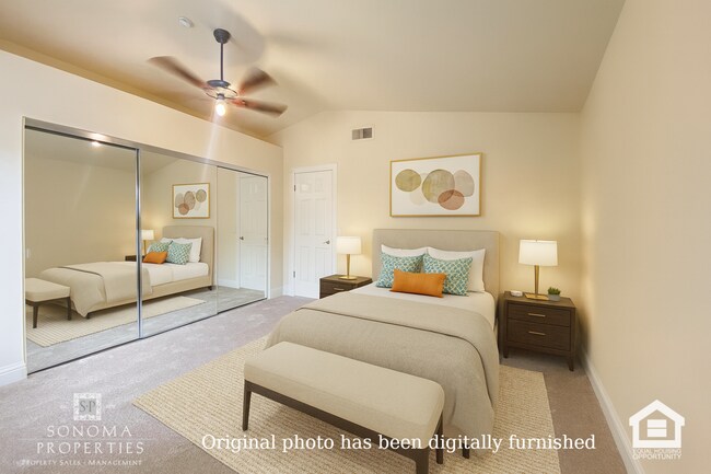 Foto del edificio - Lovely Updated 3BD/2.5BA Home Located In Fryer Creek!