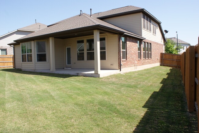 Building Photo - 3264 Pablo Cir