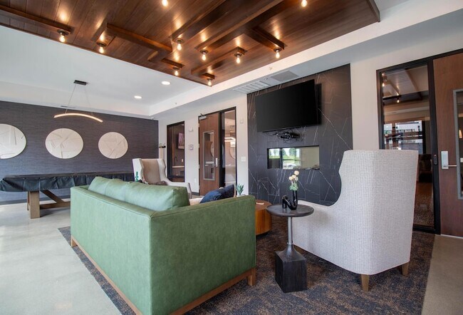 Foto del edificio - 6450 37th Ave NW