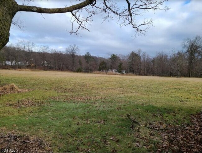 Building Photo - 802 Chimney Rock Rd