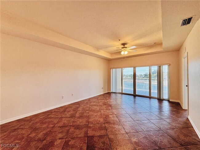 Building Photo - 10010 Maddox Ln