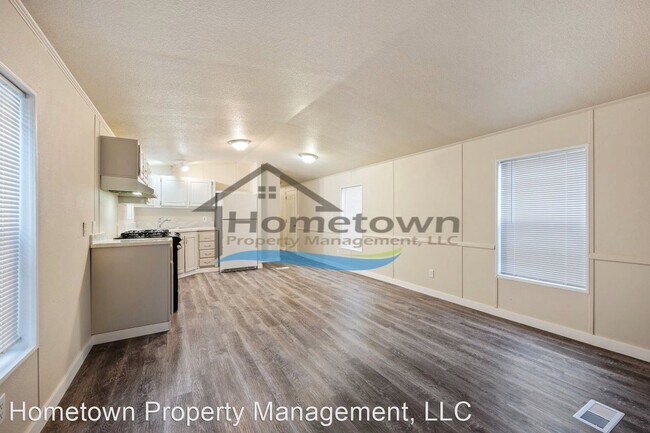 Building Photo - 3 br, 2 bath House - 8764 W Meadow Brook Cir