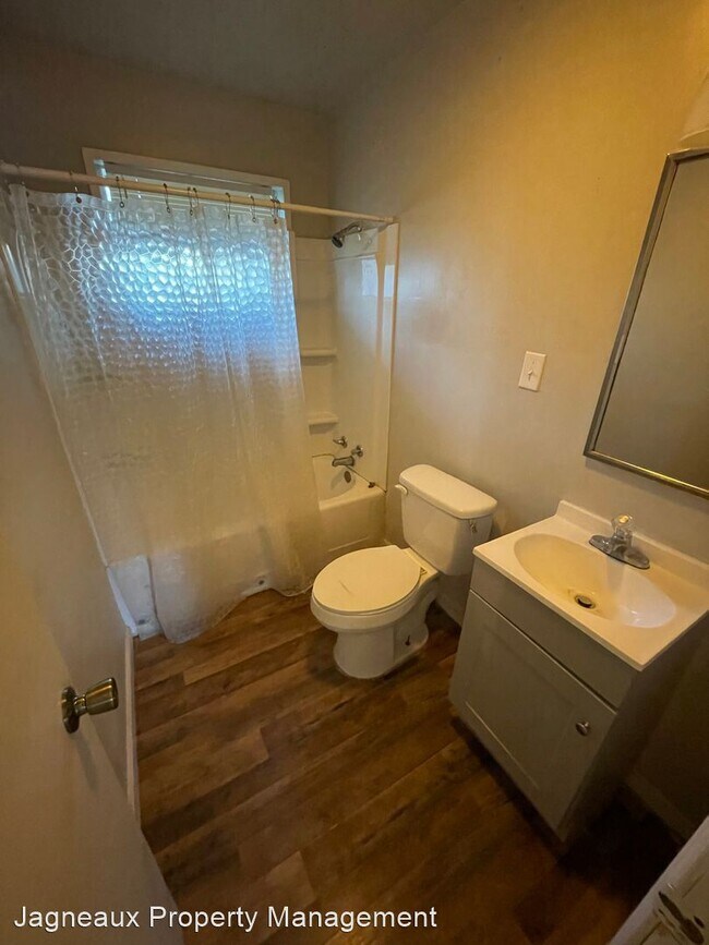 Foto del edificio - 3 br, 1 bath House - 1608 Clover Dr