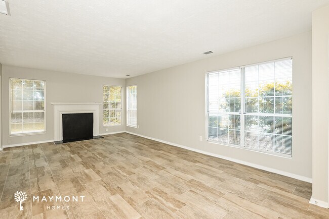 Foto del edificio - 3131 Linden Dr