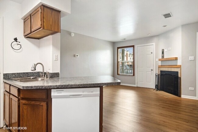 Foto del edificio - 1277 Wyndham Ln