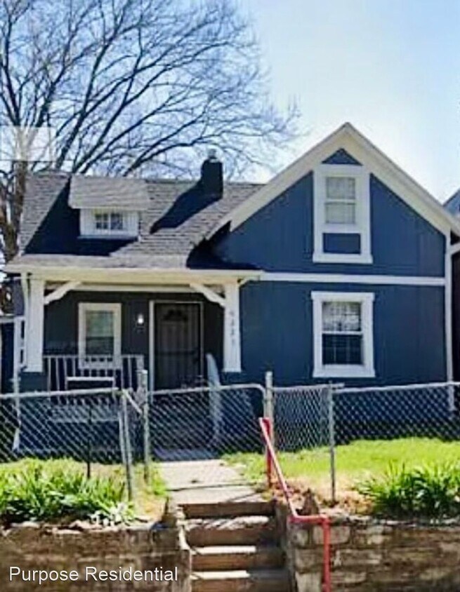 Primary Photo - 2 br, 1 bath House - 6227 E 16th Ter