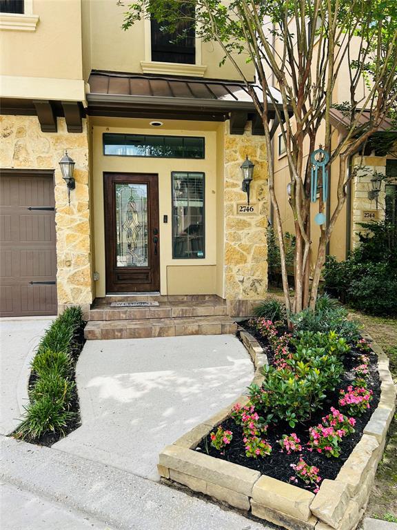 Building Photo - 2746 King's Retreat Cir