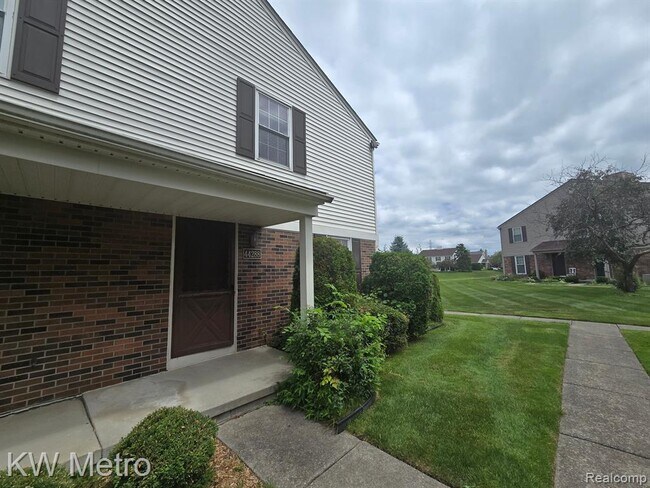 Building Photo - 44288 Providence Dr