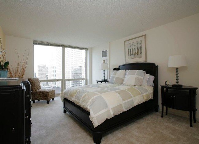 Foto del edificio - 750 N Rush St